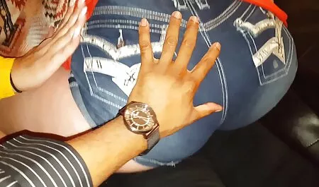 Mại dâm phim sec lai may bay ba gia bằng bốn chàng trai