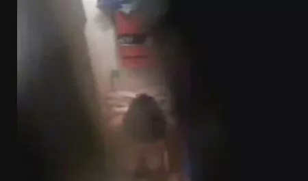 Shaggy phim sec may ba gia mũ lấy gà