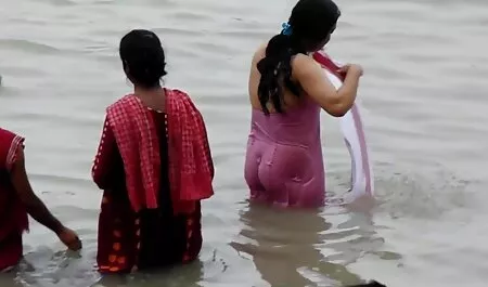 Dũng phim sec ba da cảm thủ dâm với hai đạo đồ và được