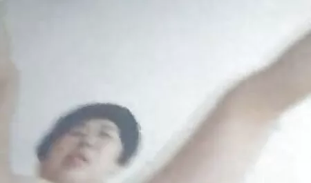 Nóng Bang sau sec may ba gia khi tắm