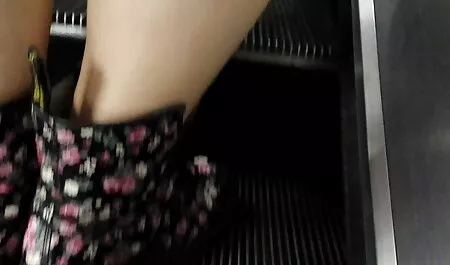 Quá giang muốn gai gia sec quan hệ tình dục